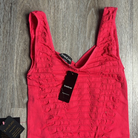 Bebe Body-con Sweetheart Neck Textured Dress Size M/L - Picture 9 of 16